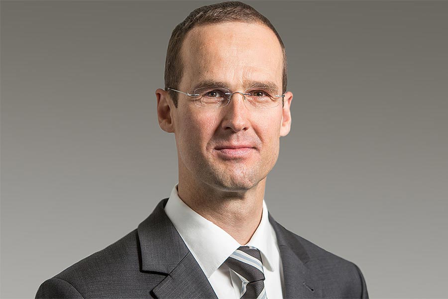 Andreas Bartels, Business graduate (Diplomkaufmann), Certified Public Accountant, Tax consultant